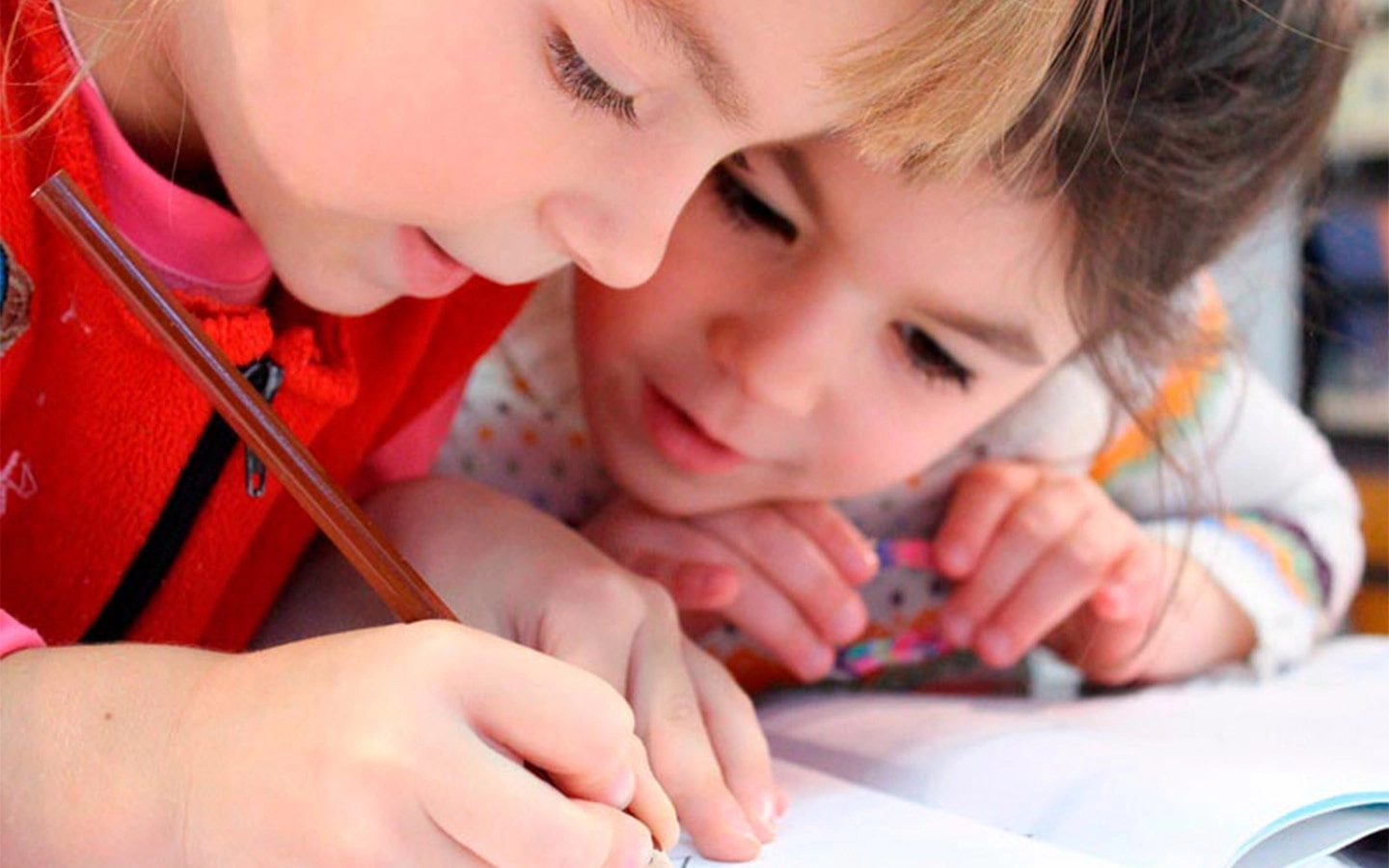 O mundo das linguagens na educao infantil